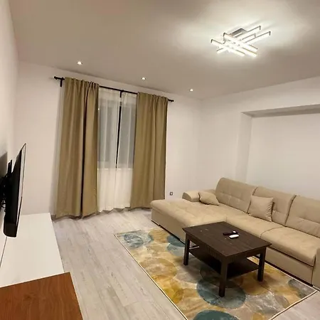 Rin Grand Apt. Nou דירה בוקרשט
