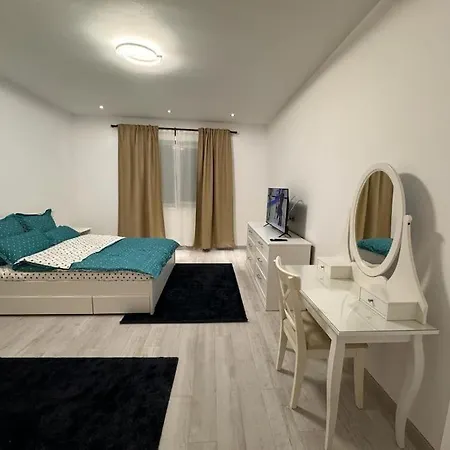 Rin Grand Apt. Nou *