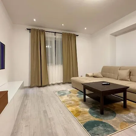 Rin Grand Apt. Nou